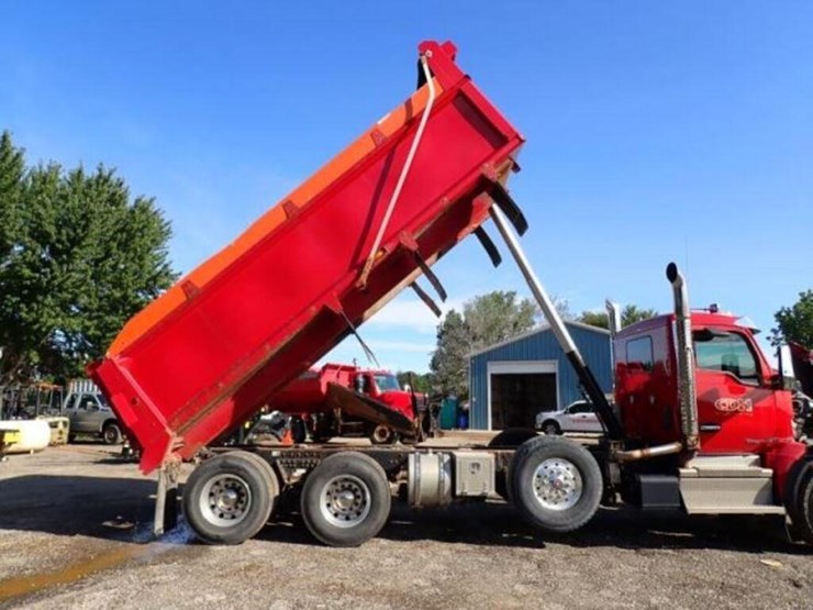 2021-kenworth-t880-image-83