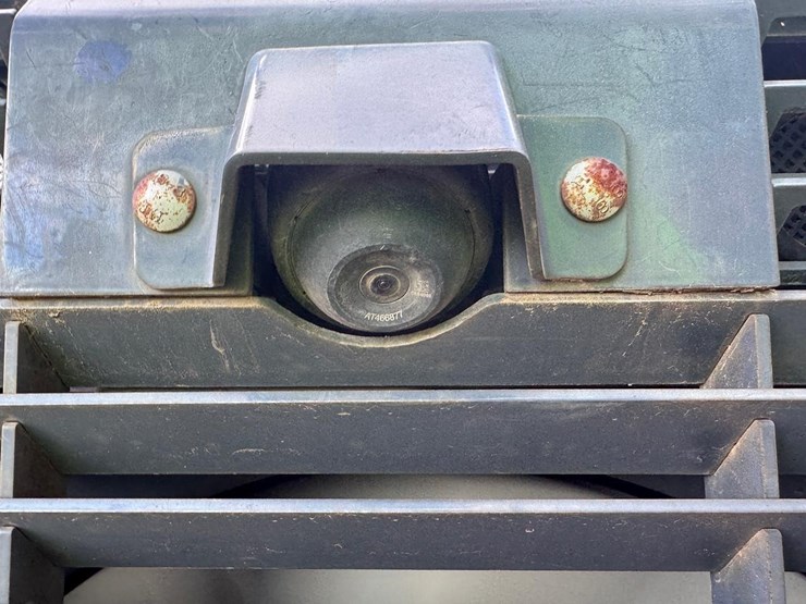 2019-deere-333g-image-17