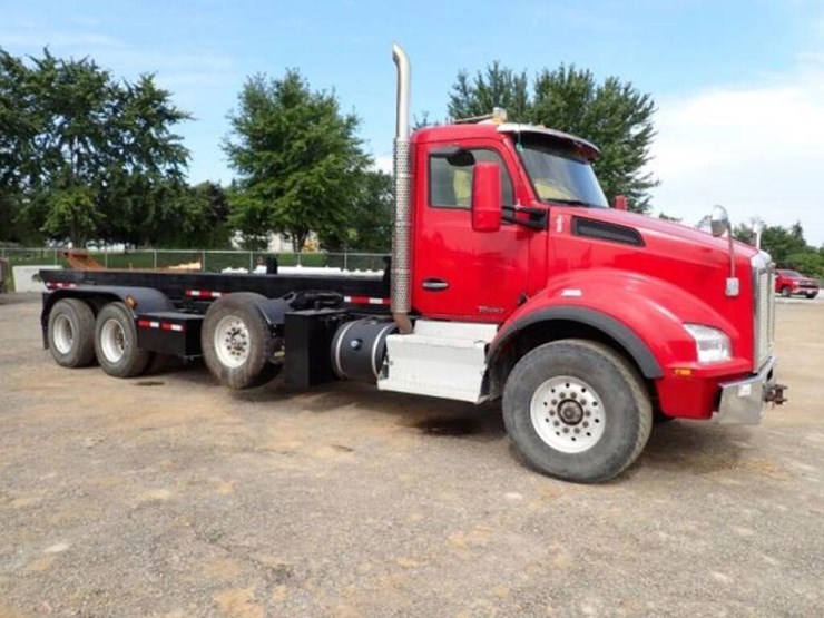 2016-kenworth-t880-image-3