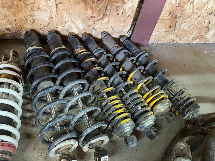 #9244-•-lot-of-shock-springs-image-8