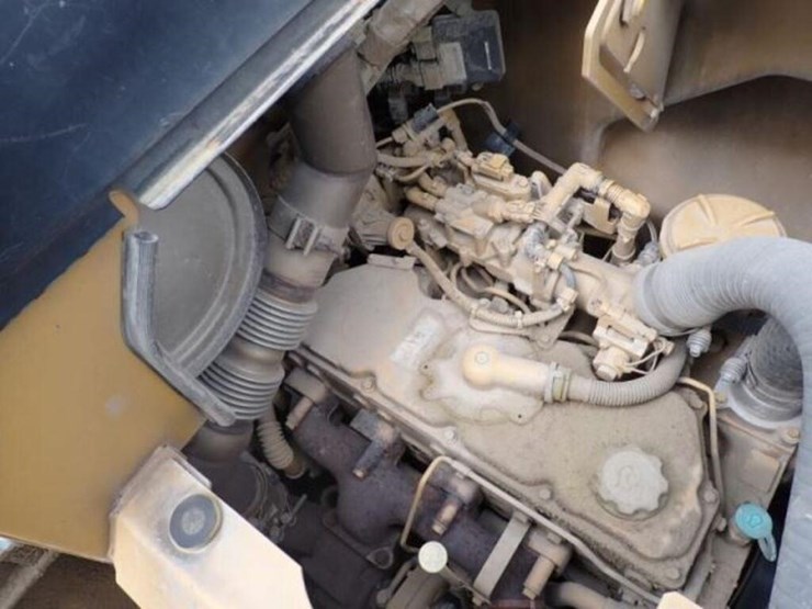 2017-caterpillar-315fl-image-81