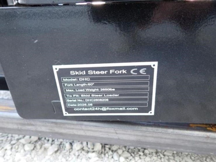 unused-2026-captok-skid-steer-forks-image-12