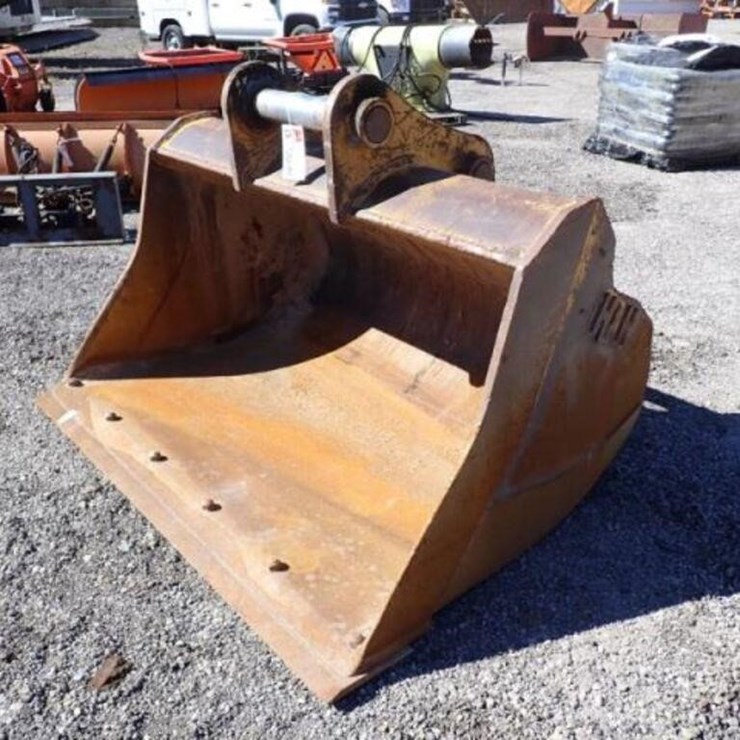 DEERE 250G LC