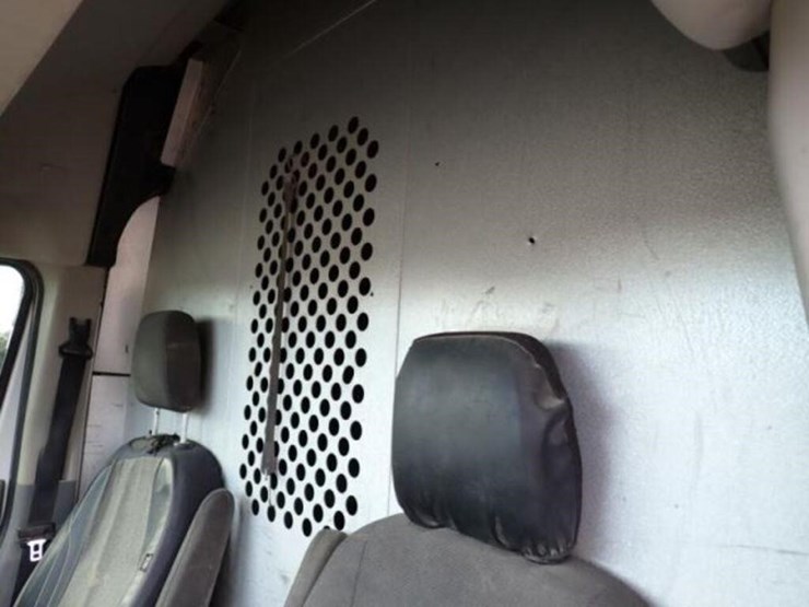 2016-ford-transit-image-20