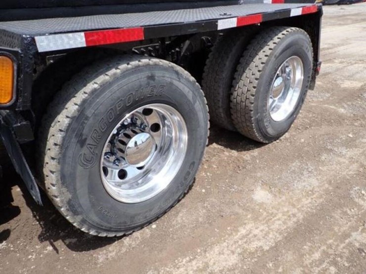 2012-kenworth-t800-image-52
