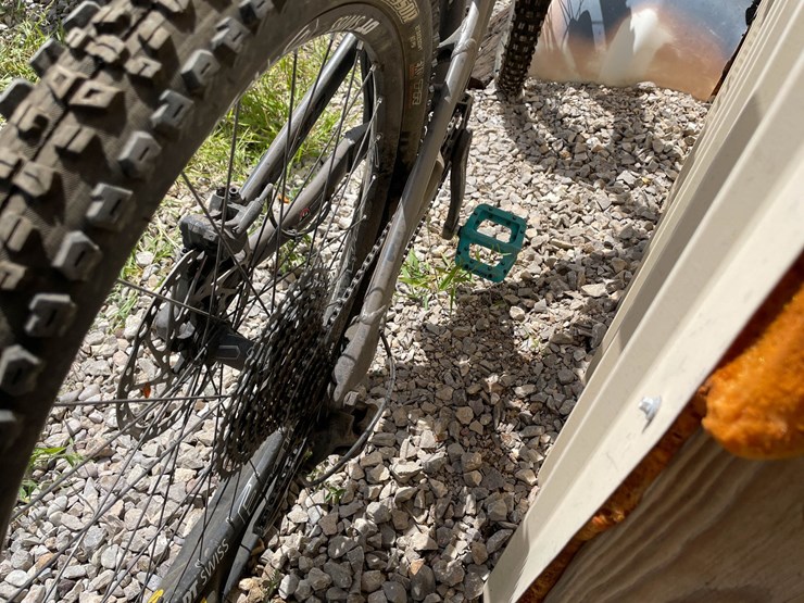 #9156-•-rocky-mountain-soft-tail-bike-image-12