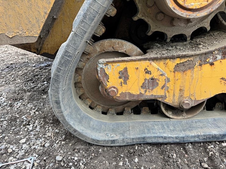 2016-caterpillar-259d-image-20