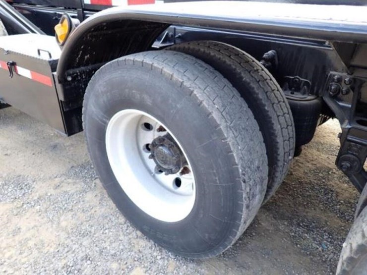 2016-kenworth-t880-image-53