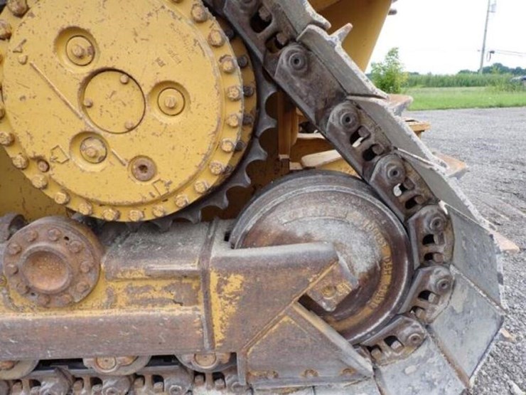 2013-caterpillar-d6n-xl-image-46