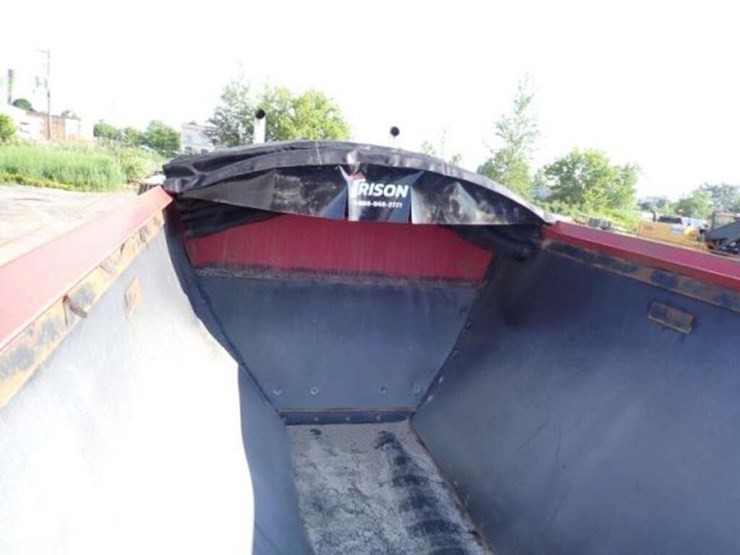 2017-trout-river-39-ft-tri/a-live-bottom-trailer-2-image-14