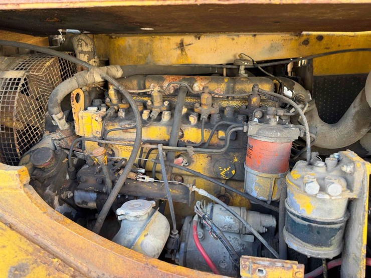 jcb-520m-image-26