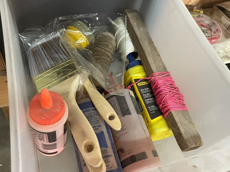 #9225-•-shelf-contents-of-left-side-image-13