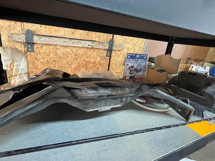 #9237-•-3rd-shelf-items-image-1