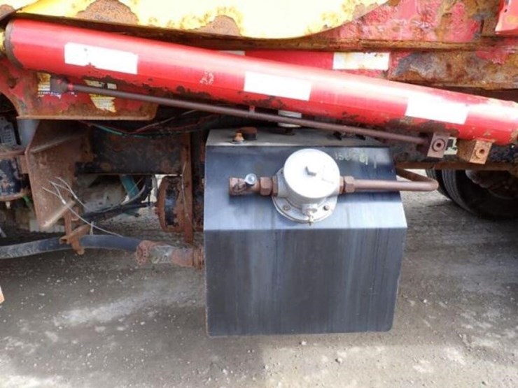 2014-mack-mru613-image-40