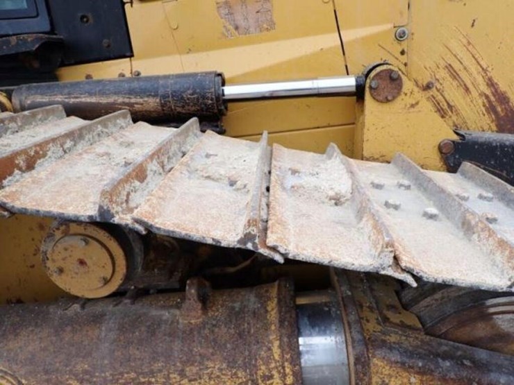 2013-caterpillar-d6n-xl-image-57