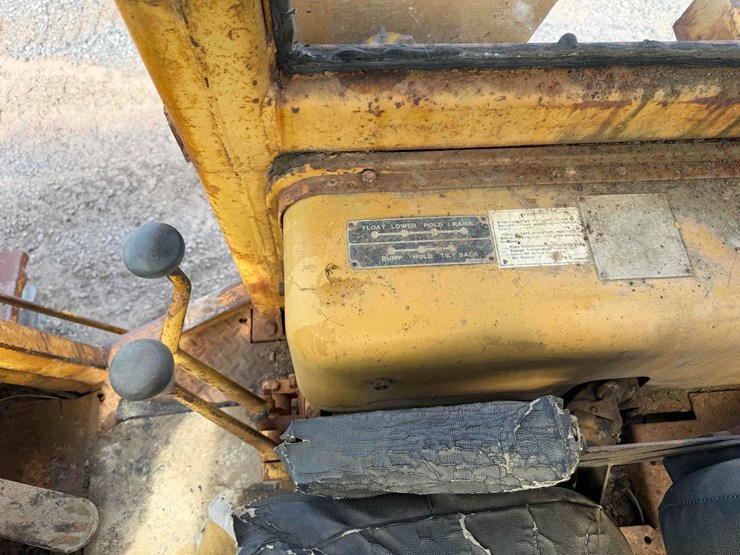 caterpillar-930-image-22