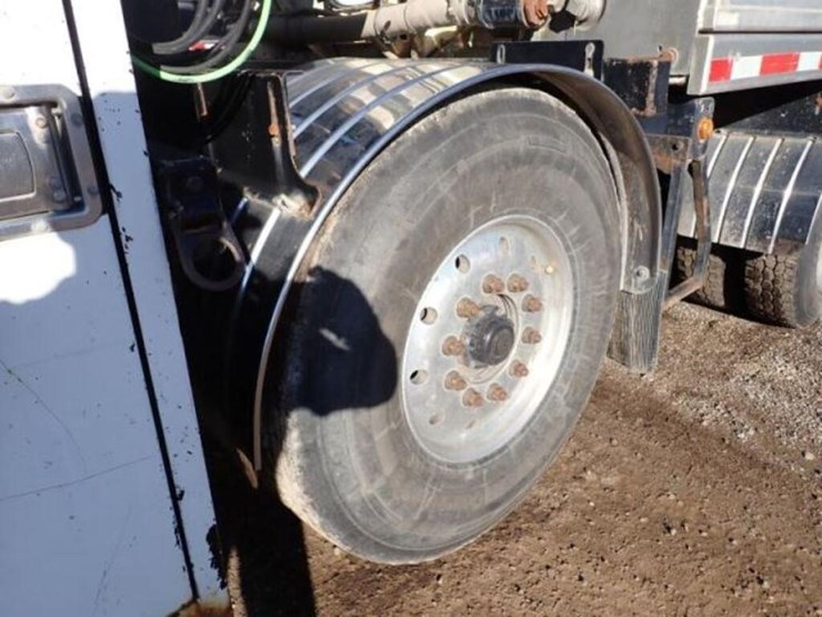 2018-western-star-4700sb-image-32