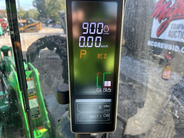 2022-john-deere-5125r-image-31