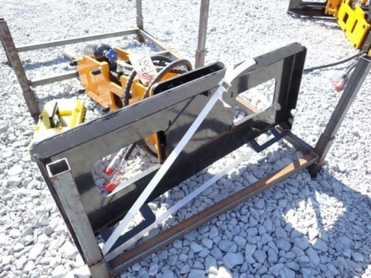 unused-2026-captok-skid-steer-breaker-image-13