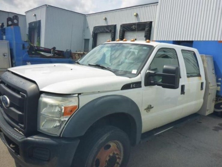 2011-ford-f550-xl-image-3