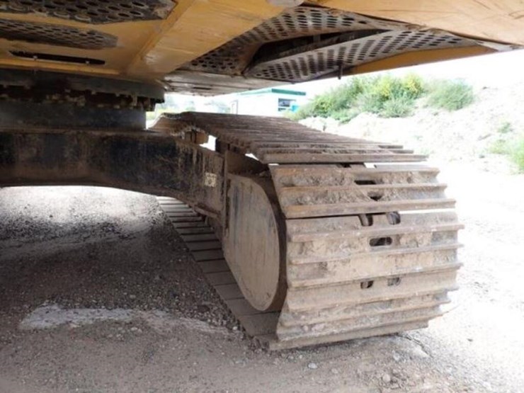2012-deere-350g-lc-image-35