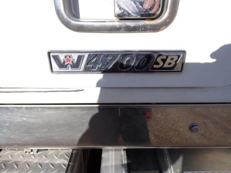 2018-western-star-4700sb-image-26