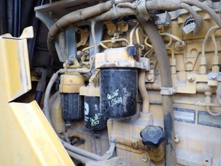 2018-deere-744k-image-64
