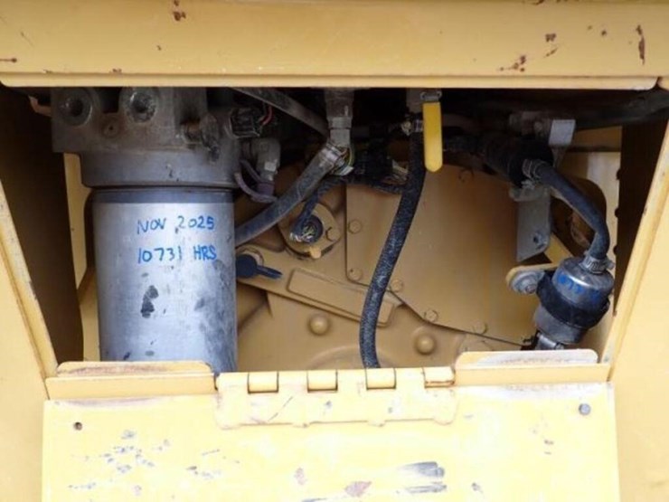 2013-caterpillar-d6n-xl-image-71