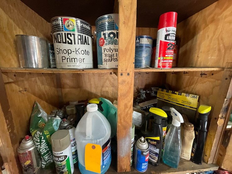 #9228-•-lot-of-liquids-image-17