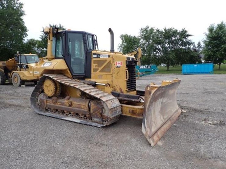 2013-caterpillar-d6n-xl-image-3