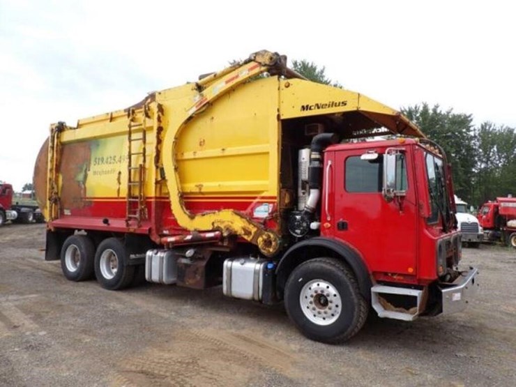 2017-mack-mru613-image-3
