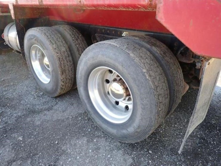 2021-kenworth-t880-image-57