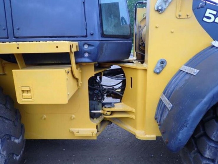 2014-deere-544k-image-47