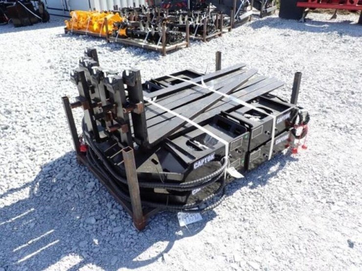 unused-2026-captok-skid-steer-side-shift-forks-image-4