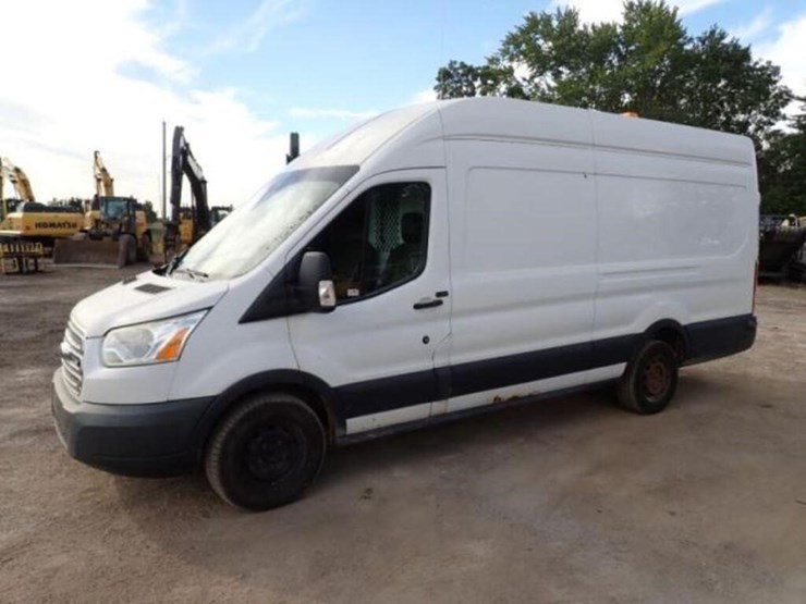2016-ford-transit-image-1