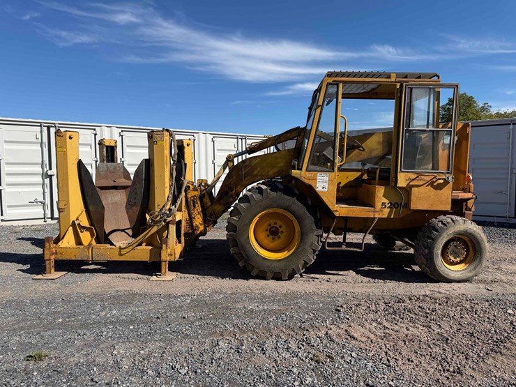 jcb-520m-image-2