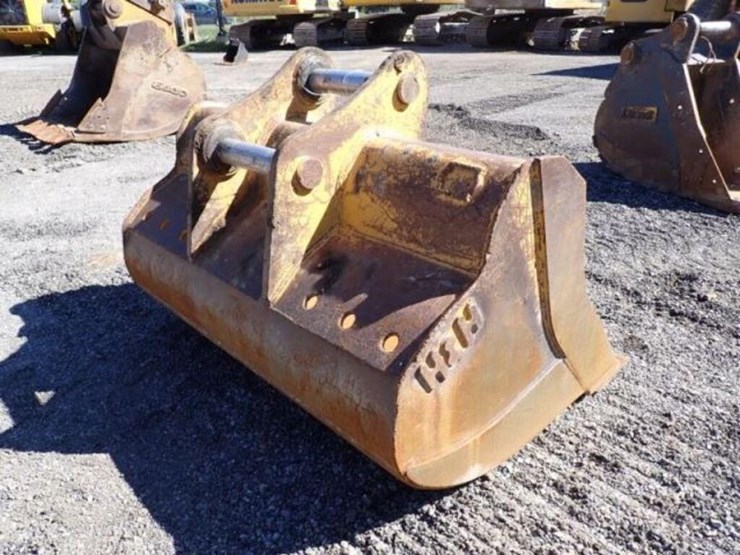 deere-250g-lc-image-4