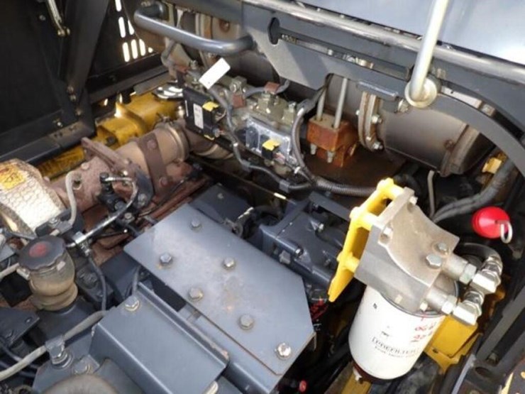 2020-komatsu-pc490-lc-11-image-76