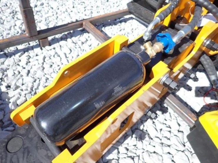 unused-2026-captok-skid-steer-breaker-image-11