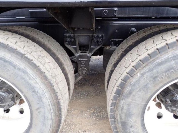 2016-kenworth-t880-image-62