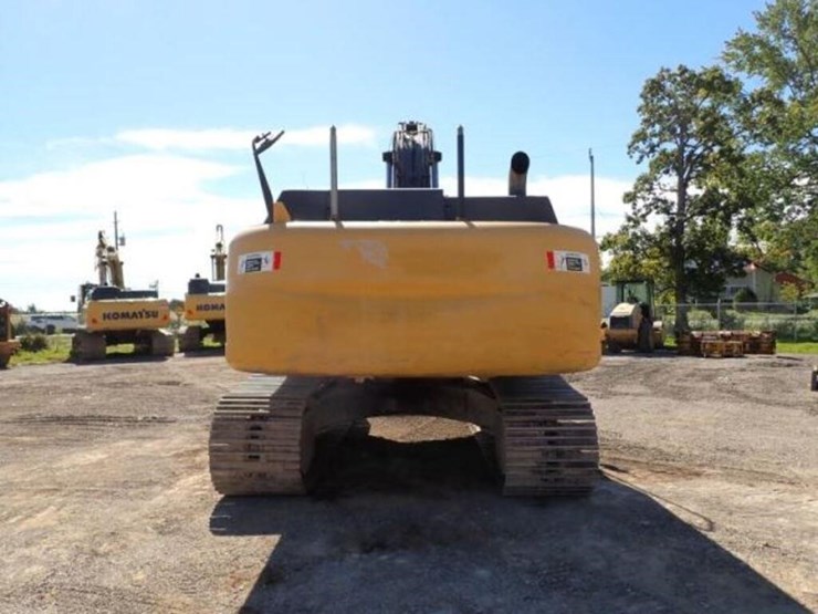 2014-deere-350g-lc-image-5