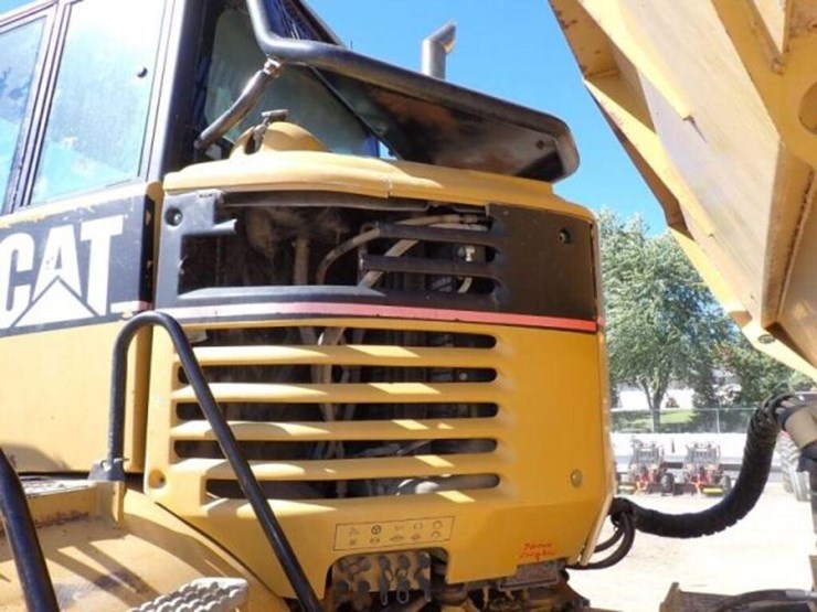 2007-caterpillar-730-image-32