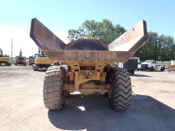 2007-caterpillar-730-image-6