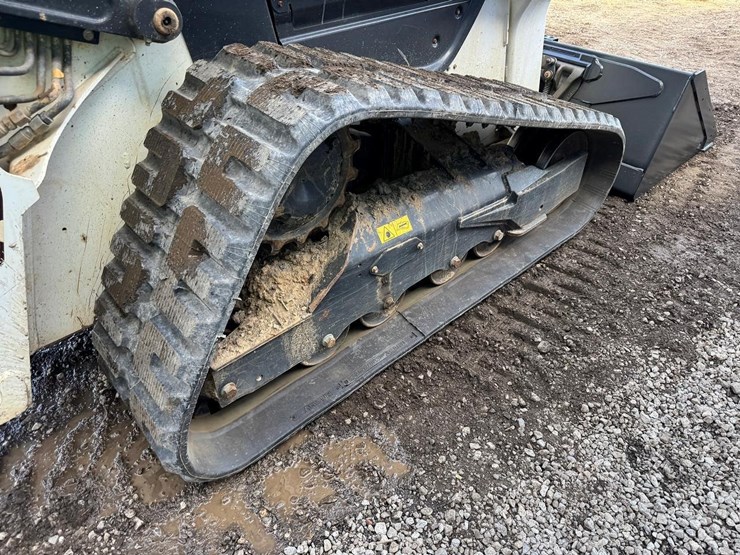 2024-bobcat-t76-image-19