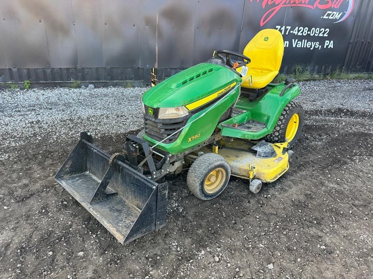 john-deere-x580-image-2