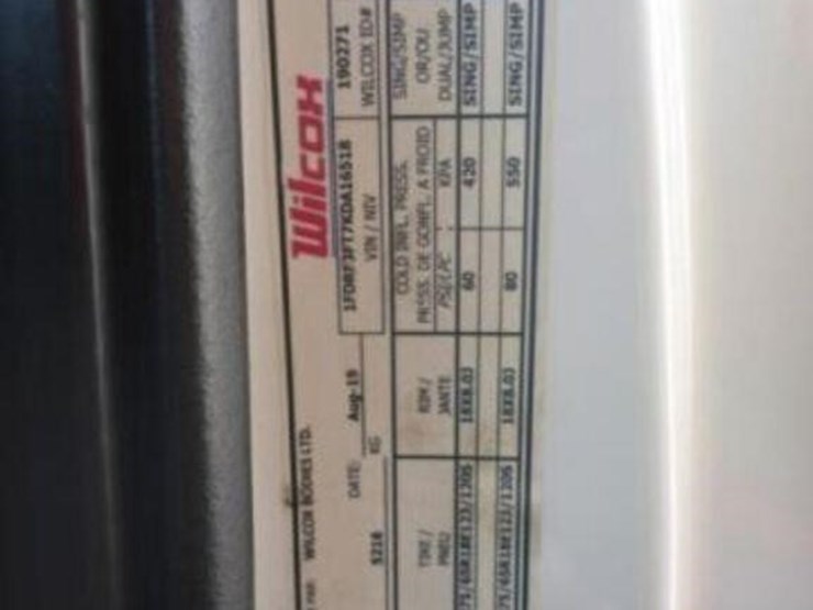 2019-ford-f350-xl-image-8