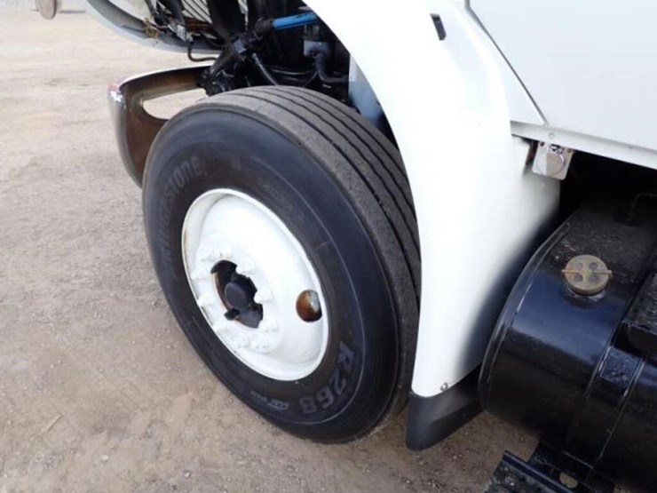 2009-international-durastar-4400-image-34