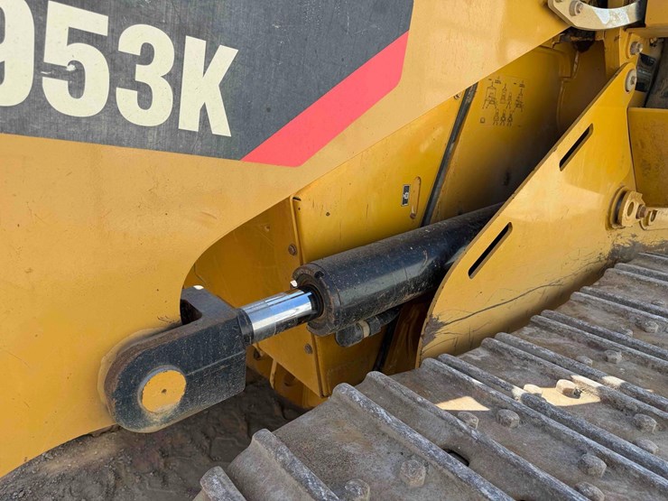 caterpillar-953k-image-16