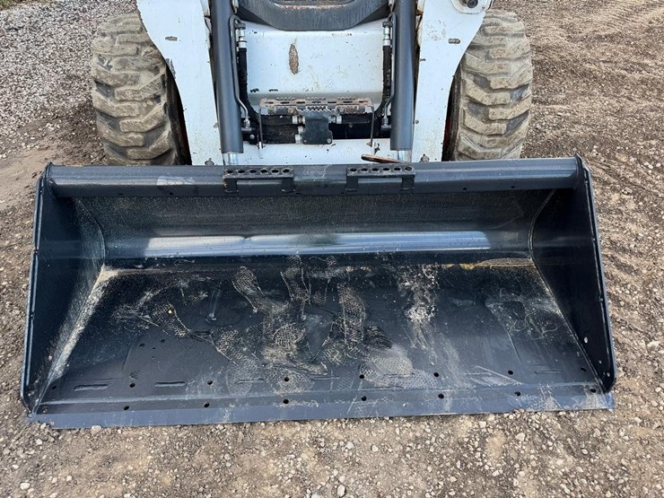 2024-bobcat-s650-image-10