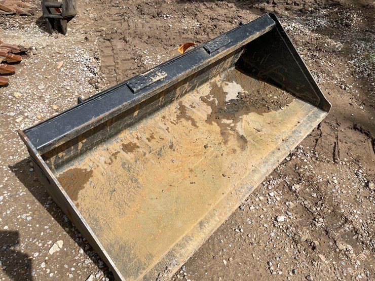 #9170-•-skid-steer-bucket-image-1